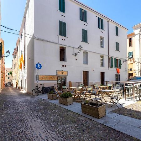 La Finestra Sul Teatro Apartment Alghero Ngoại thất bức ảnh