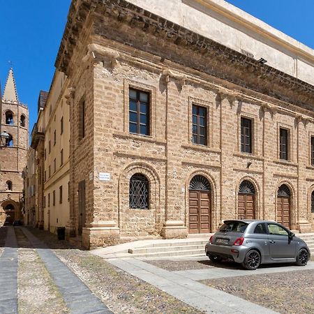 La Finestra Sul Teatro Apartment Alghero Ngoại thất bức ảnh
