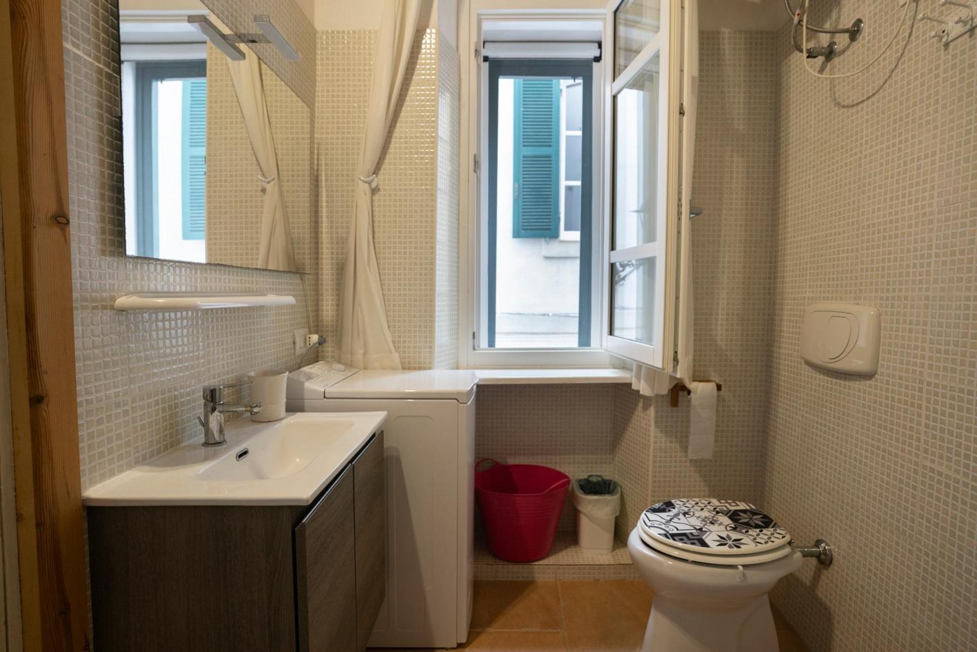 La Finestra Sul Teatro Apartment Alghero Ngoại thất bức ảnh