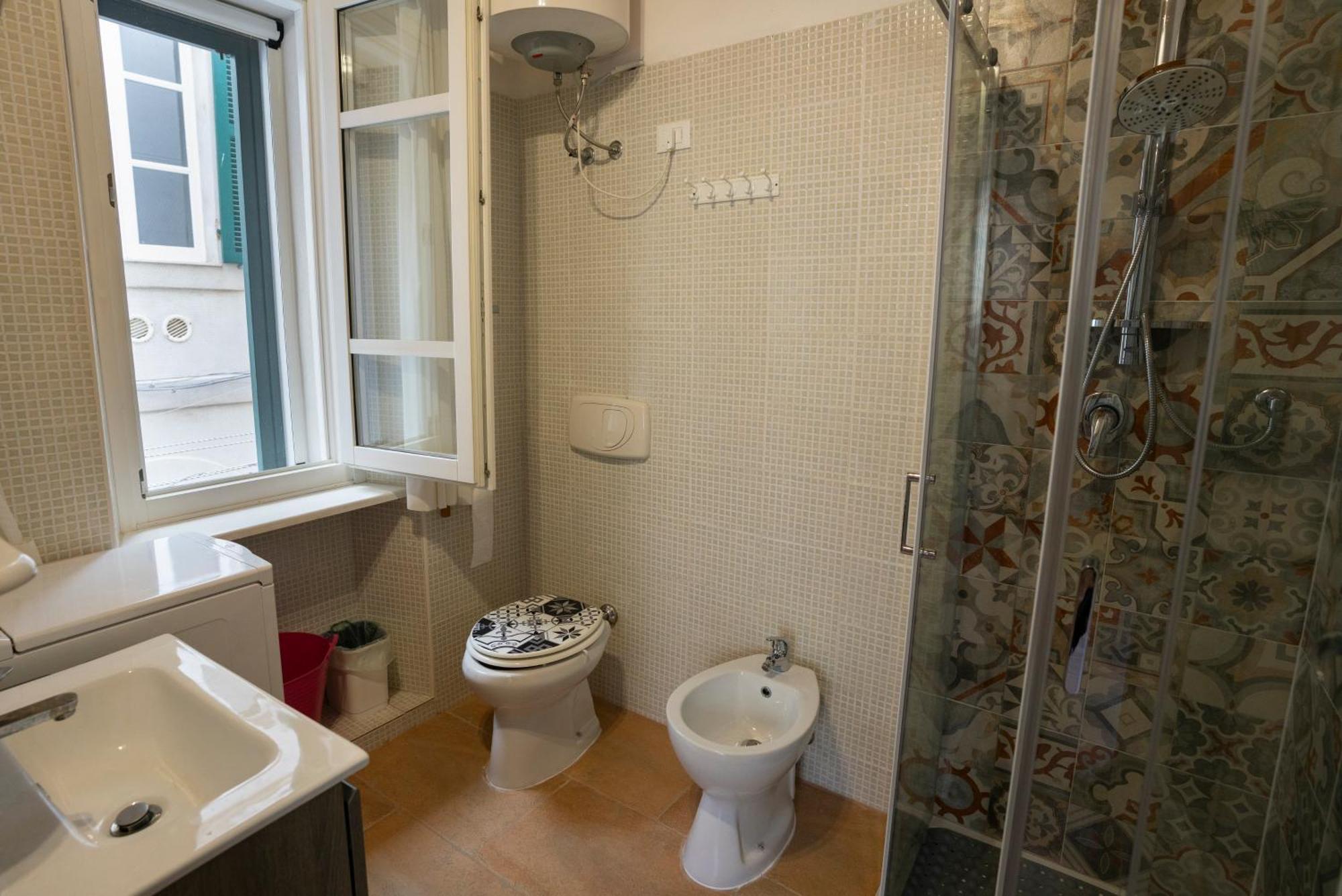 La Finestra Sul Teatro Apartment Alghero Ngoại thất bức ảnh